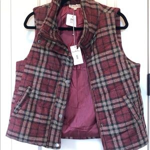 Vanilla Bay Plaid Puffer Vest NWT size Large